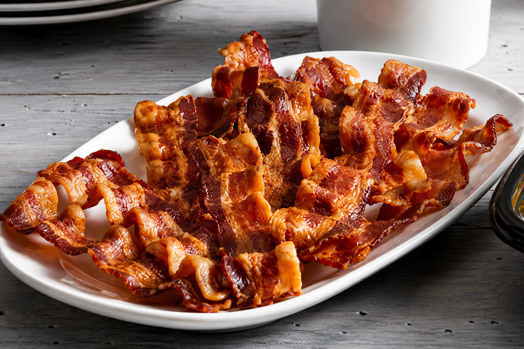 Family Size Hardwood Smoked Bacon